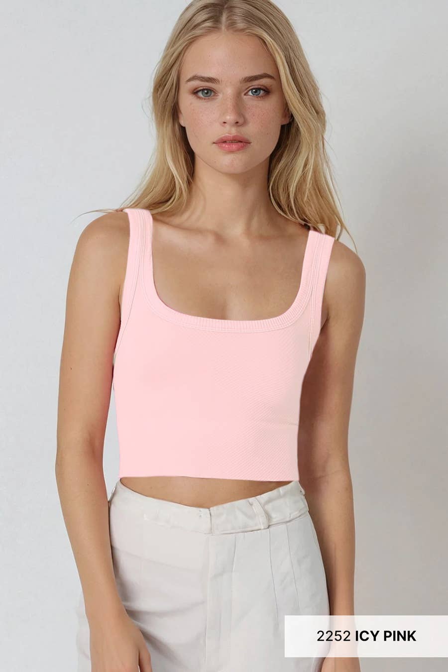 Nikibiki Chevron Ribbed Crop Top