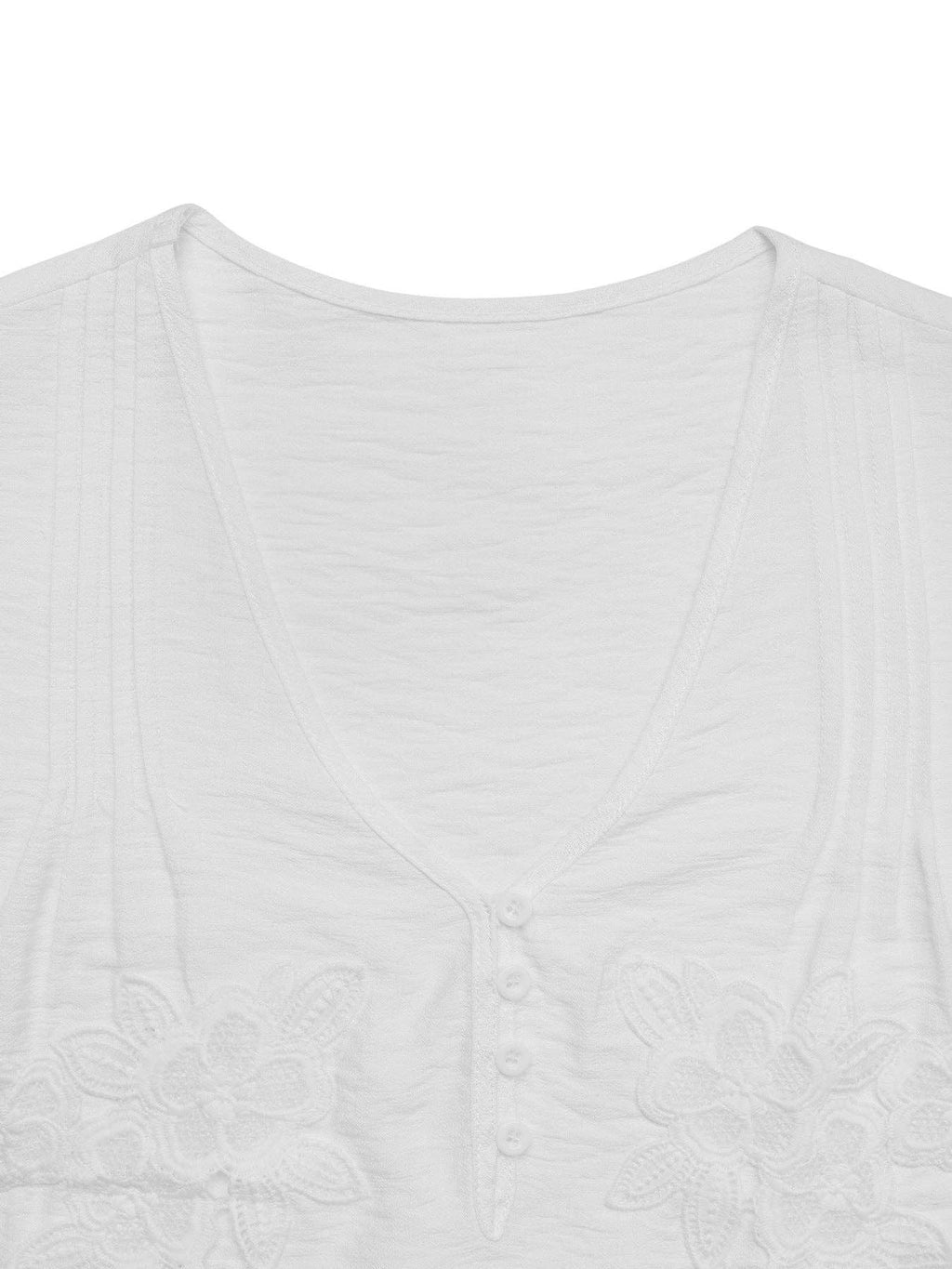 Relaxed Fit Summer Pullover Shirt with V Neck and Detail