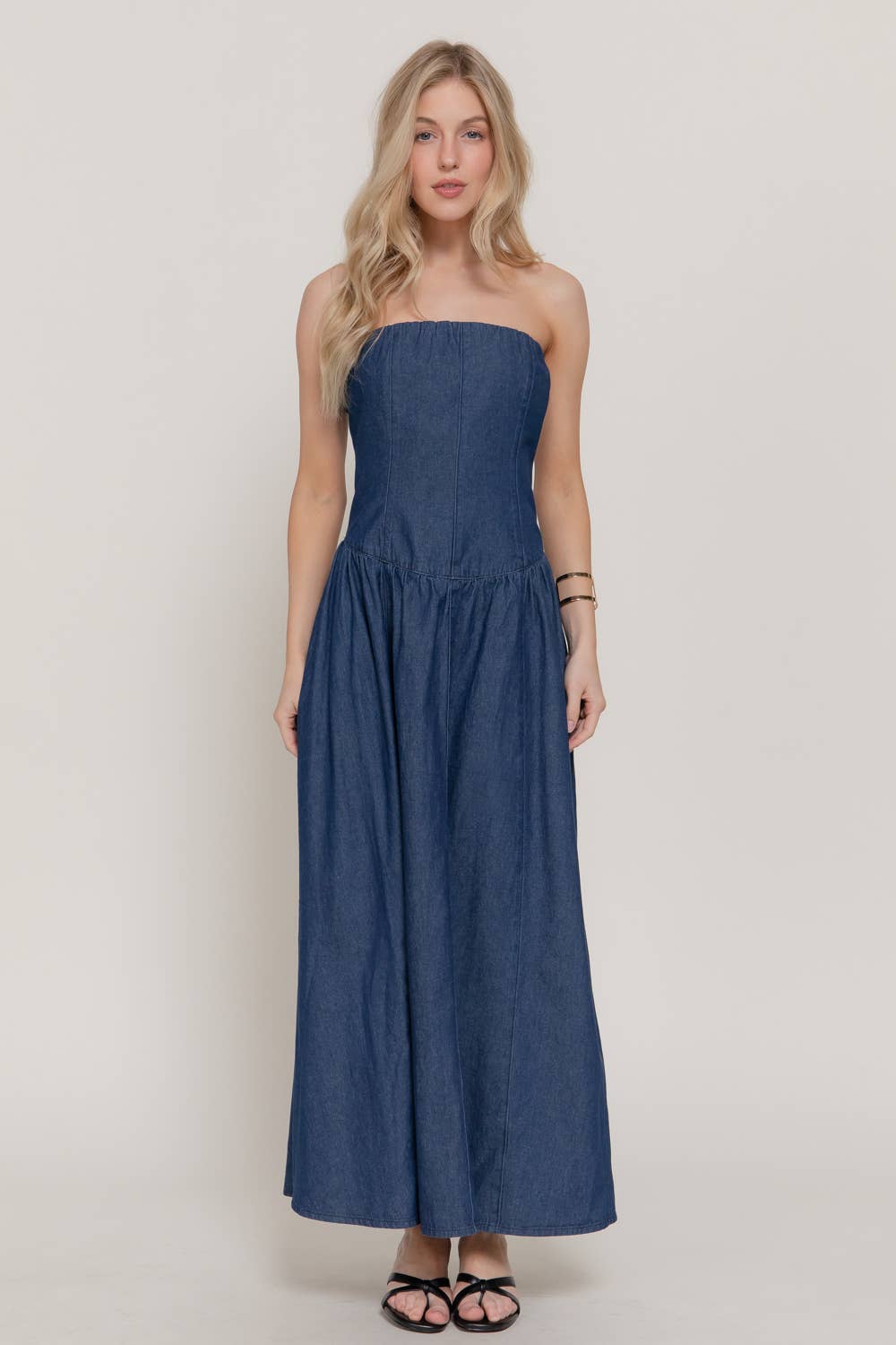 Straight Neckline Back Zipper Closure Denim Tube Midi Dress