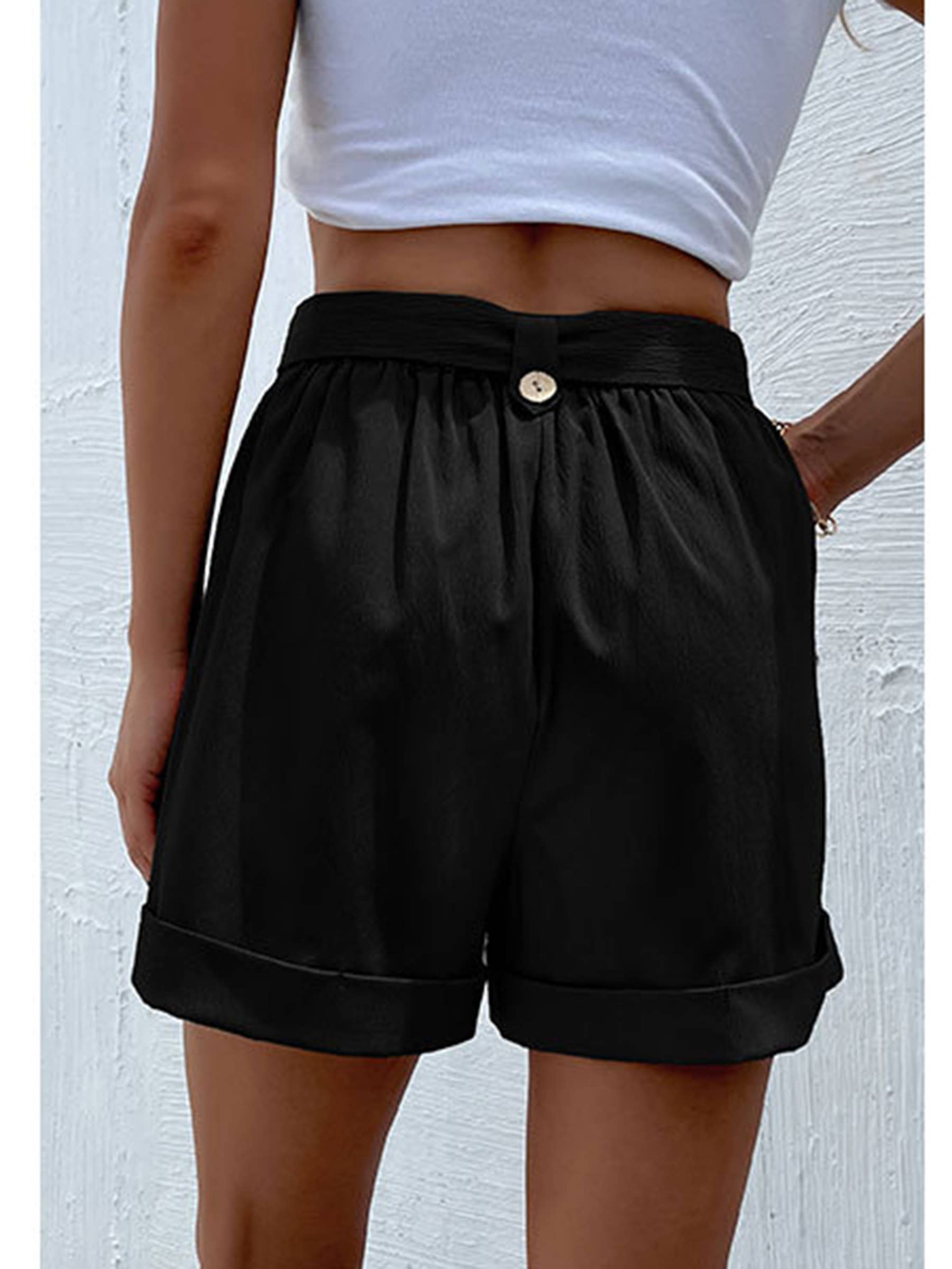 Casual Shorts With Belt