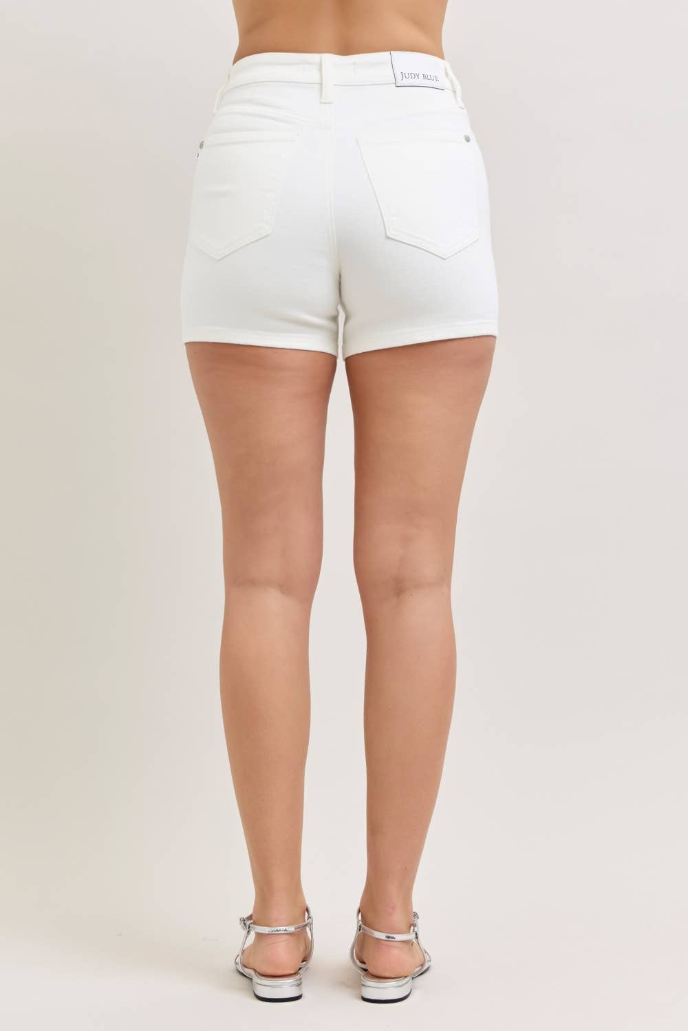 HW Slim Short